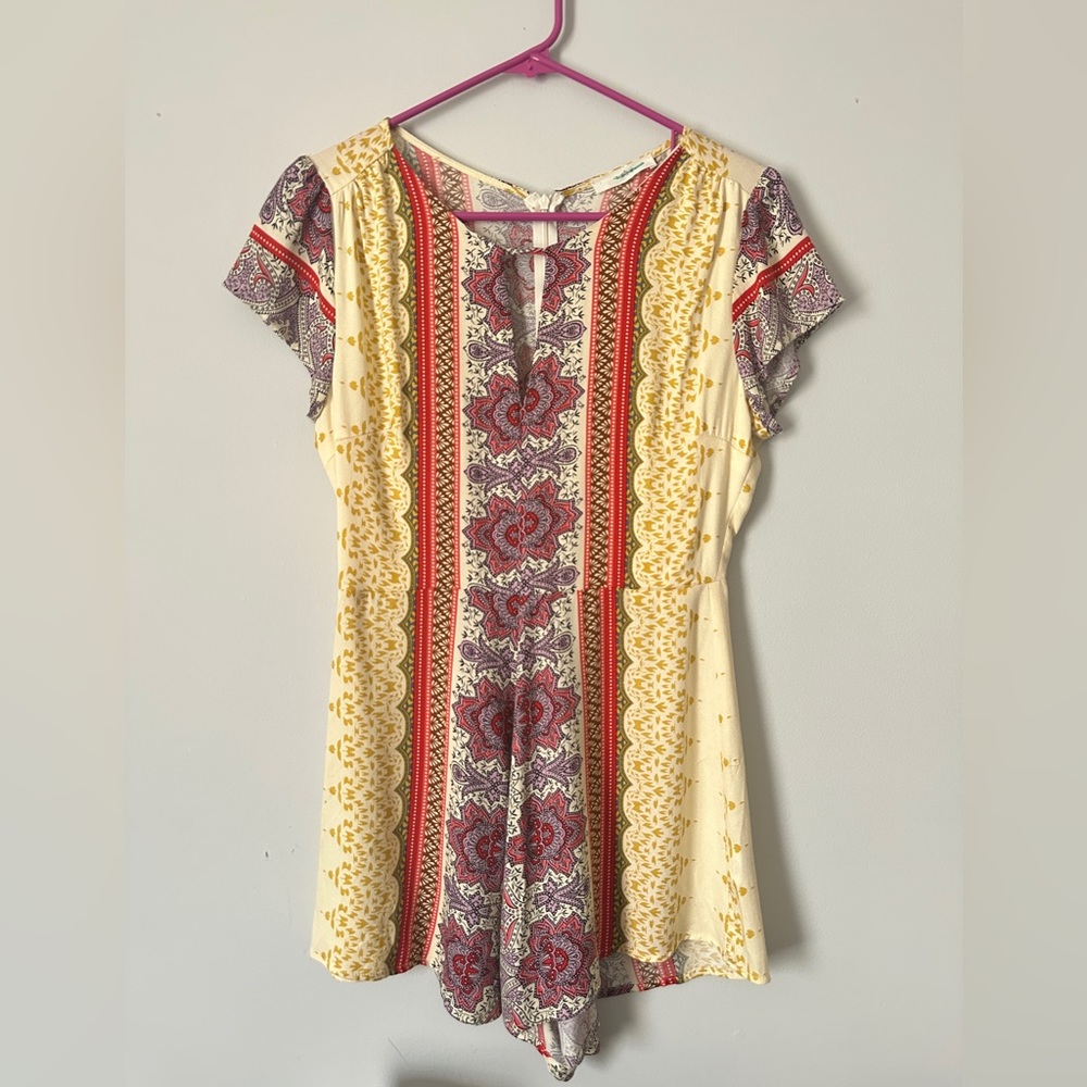 Bohemian Lush Romper! Small❤️